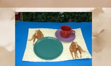 Tischsets in Serviettentechnik für Pferdefans
